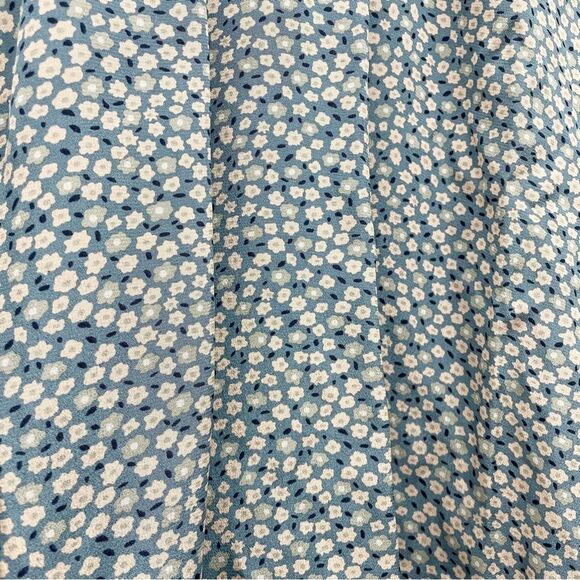 Madewell 100% Silk Poet Top Dusty Slate Blue & Cream Bitsy Floral Size Medium - Picture 10 of 15
